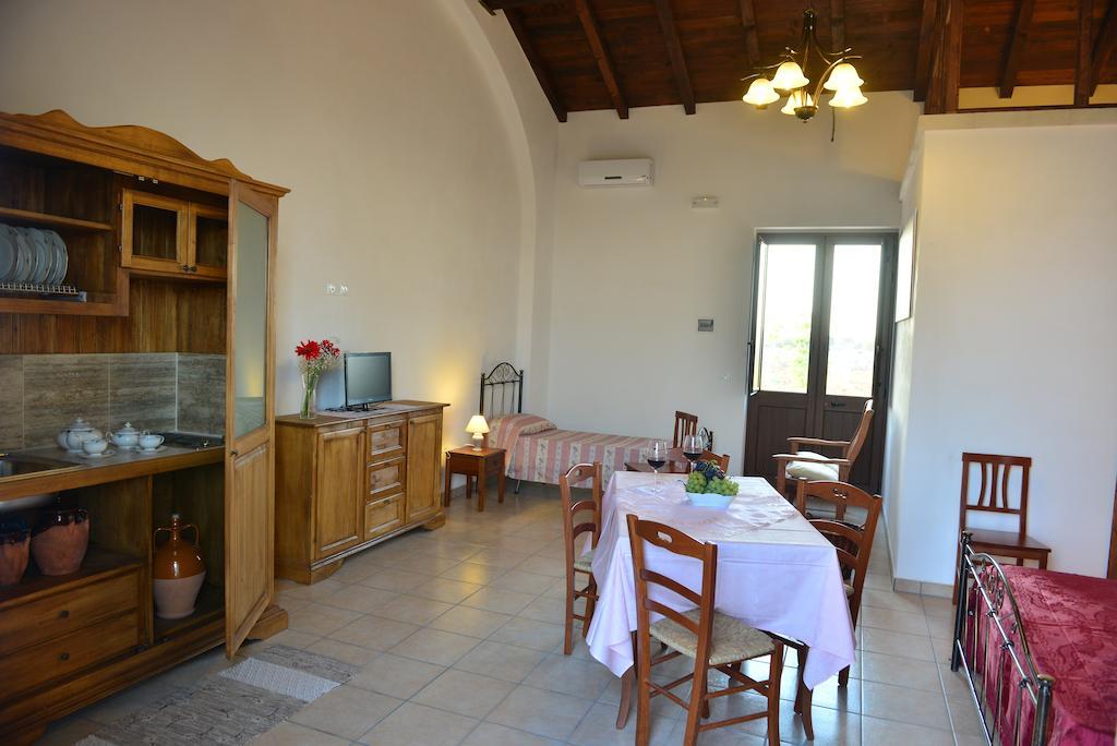 Masseria Sucea Martano Rom bilde