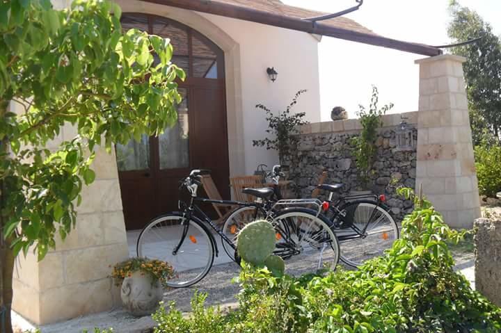 Masseria Sucea Martano Eksteriør bilde